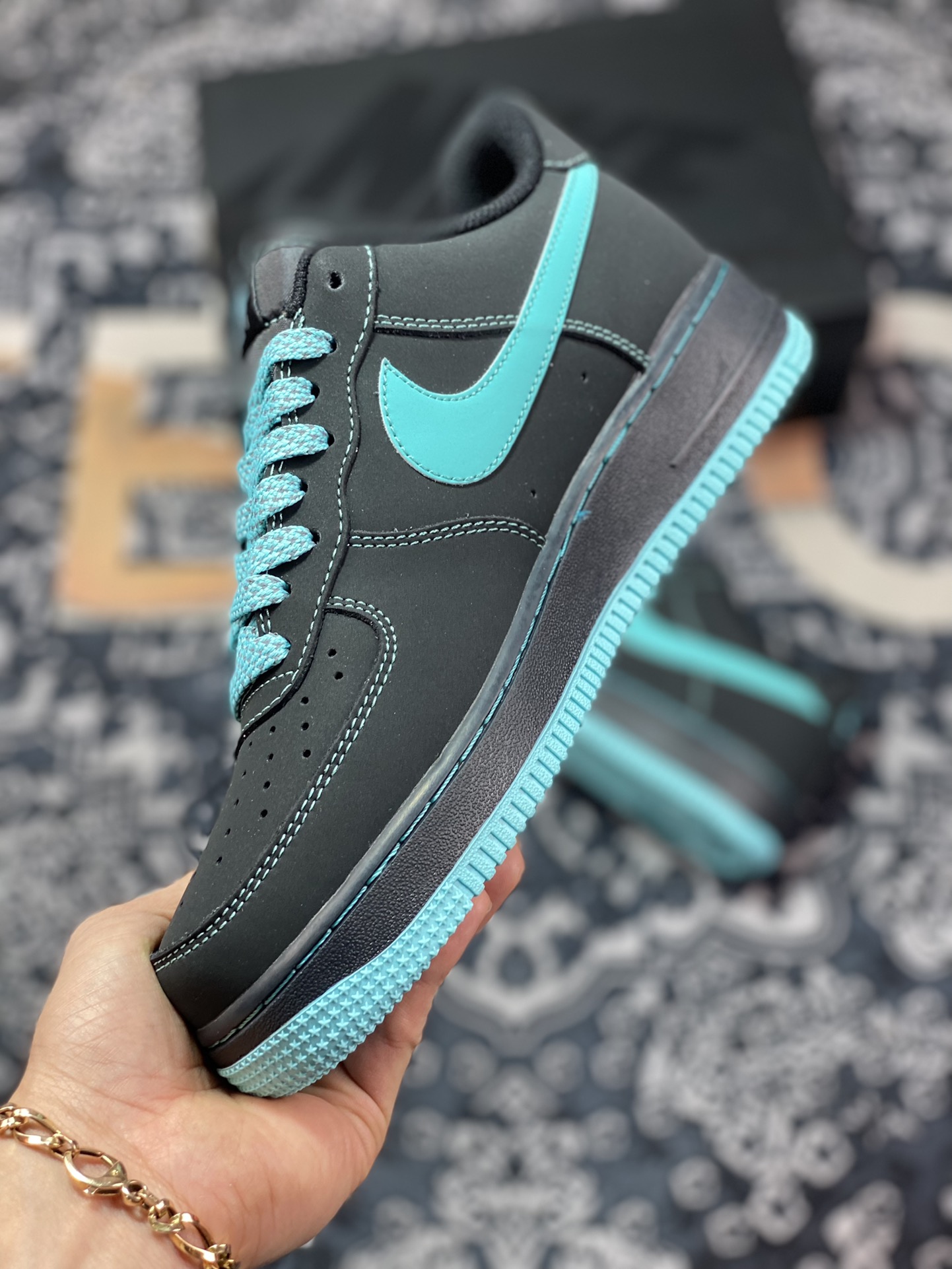 Tiffany & Co. x Nike Air Force 1'07 Low ”Tiffany & Co. Blue” Air Force One DH5696-226