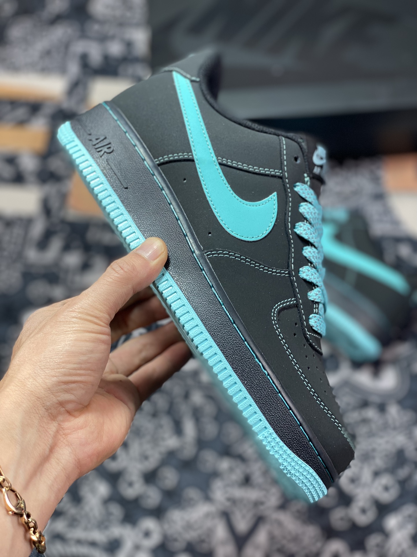 Tiffany & Co. x Nike Air Force 1'07 Low ”Tiffany & Co. Blue” Air Force One DH5696-226