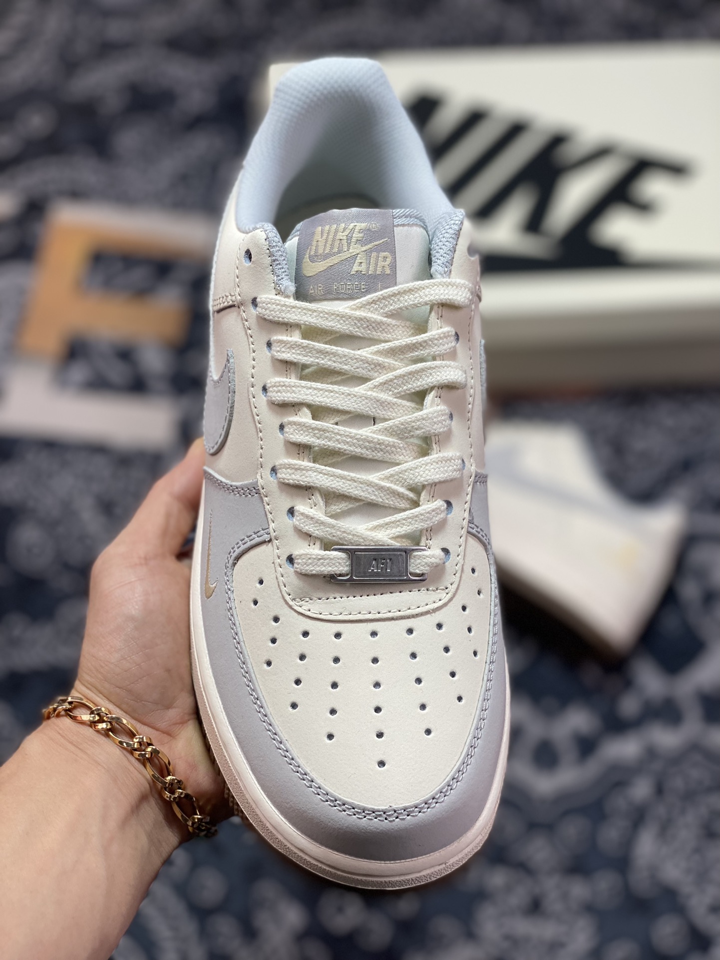 Louis Vuitton x Nike Air Force 1 07 LV8 ”Milky White/Grey LV” Air Force One BS9055-833