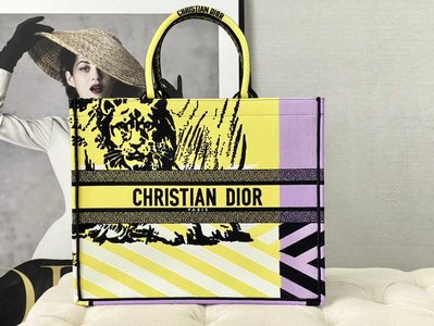 Where to find the Best Replicas
 Dior Book Tote Handbags Tote Bags Yellow Embroidery