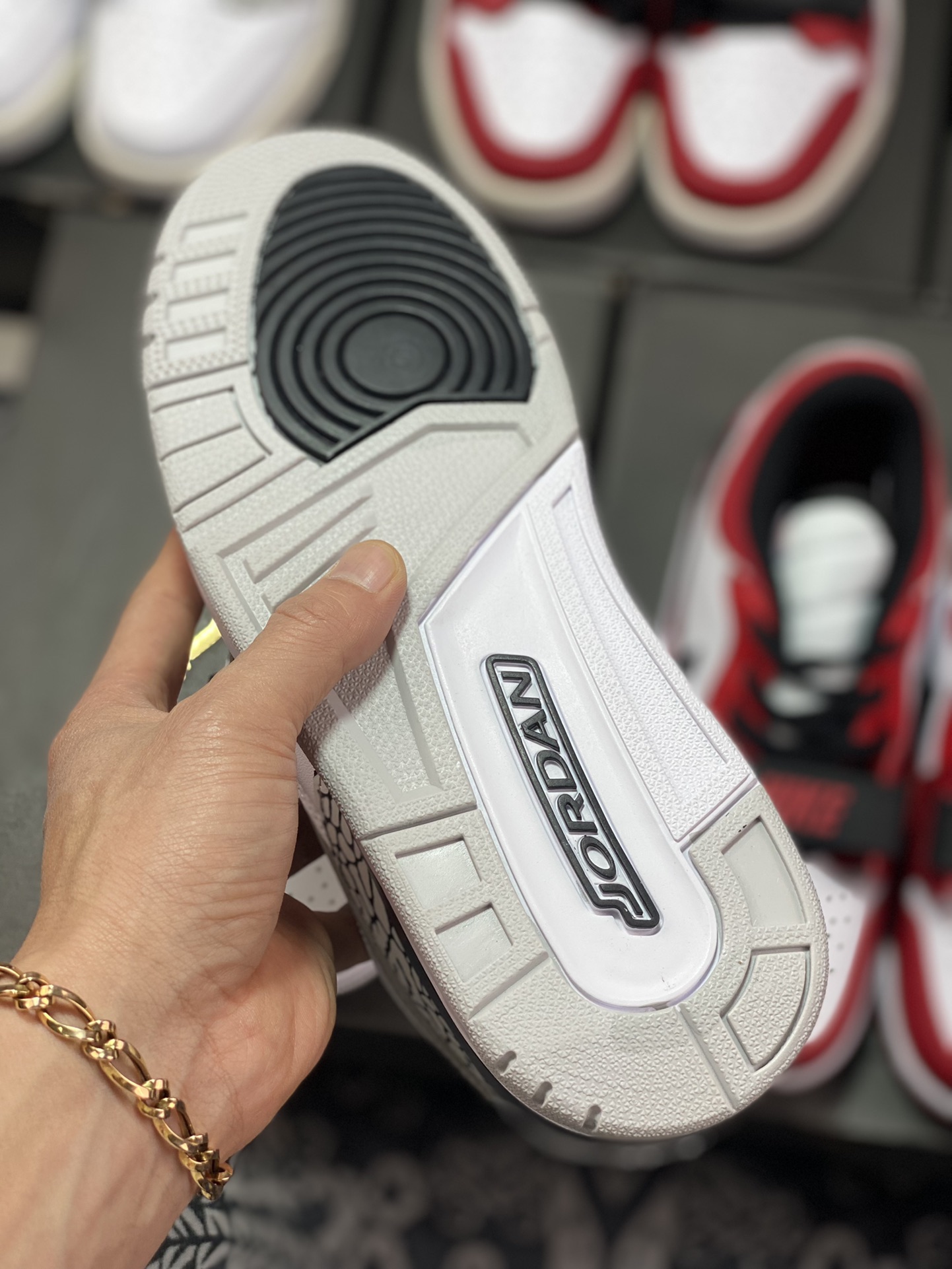 Nike Air Jordan Legacy 312 Low”Black/Light Smoke Grey”乔丹最强三合一混CD7069-105