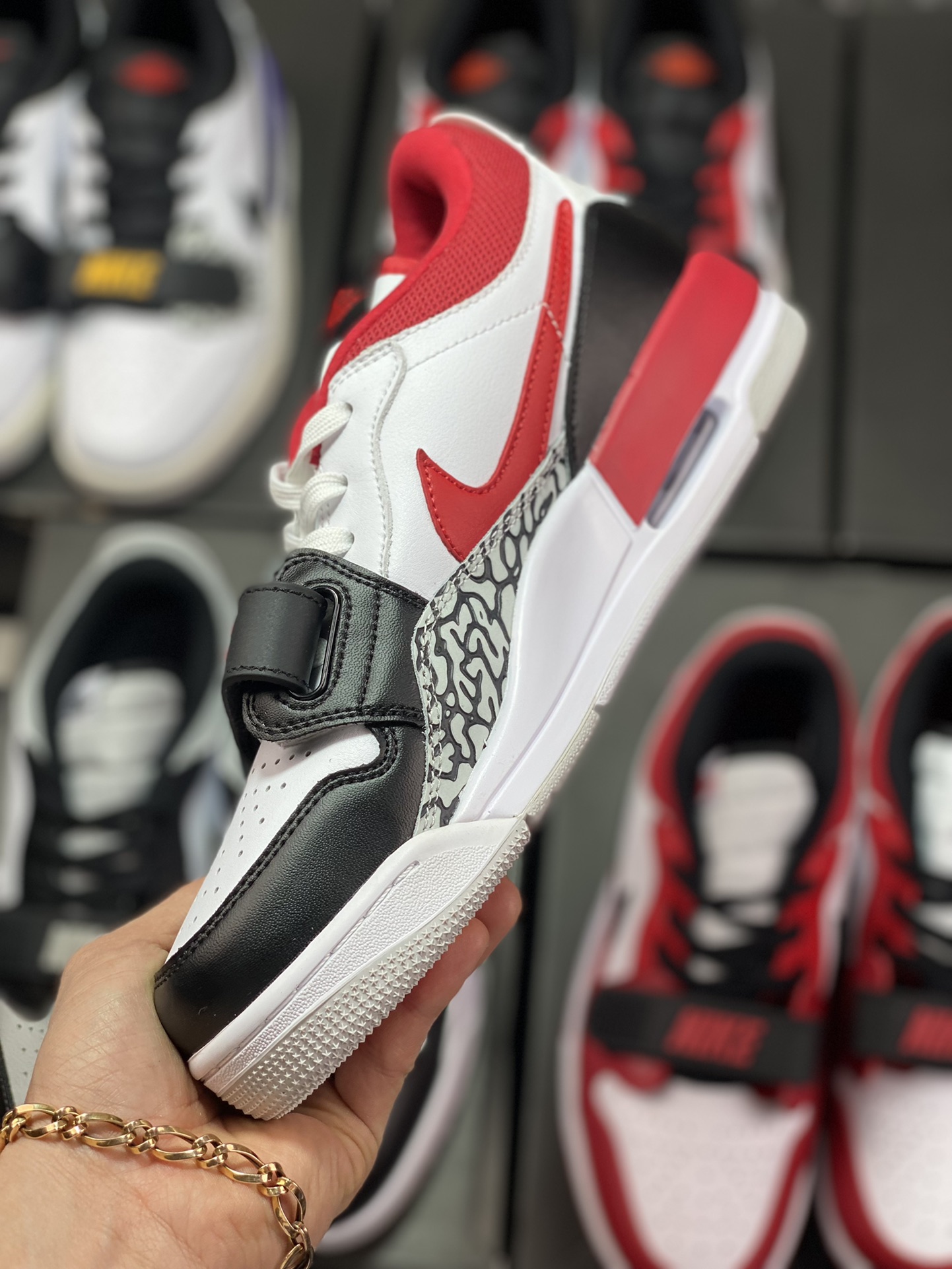Nike Air Jordan Legacy 312 Low”Black/White/Red”乔丹最强三合一混合版本低帮文CD7069-160