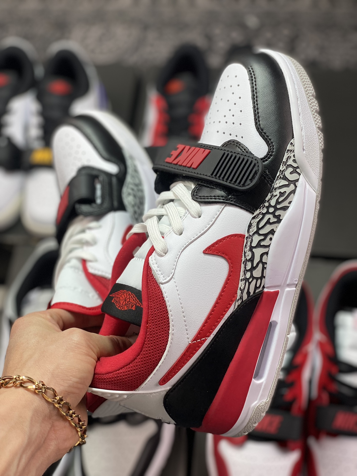 Nike Air Jordan Legacy 312 Low”Black/White/Red”乔丹最强三合一混合版本低帮文CD7069-160