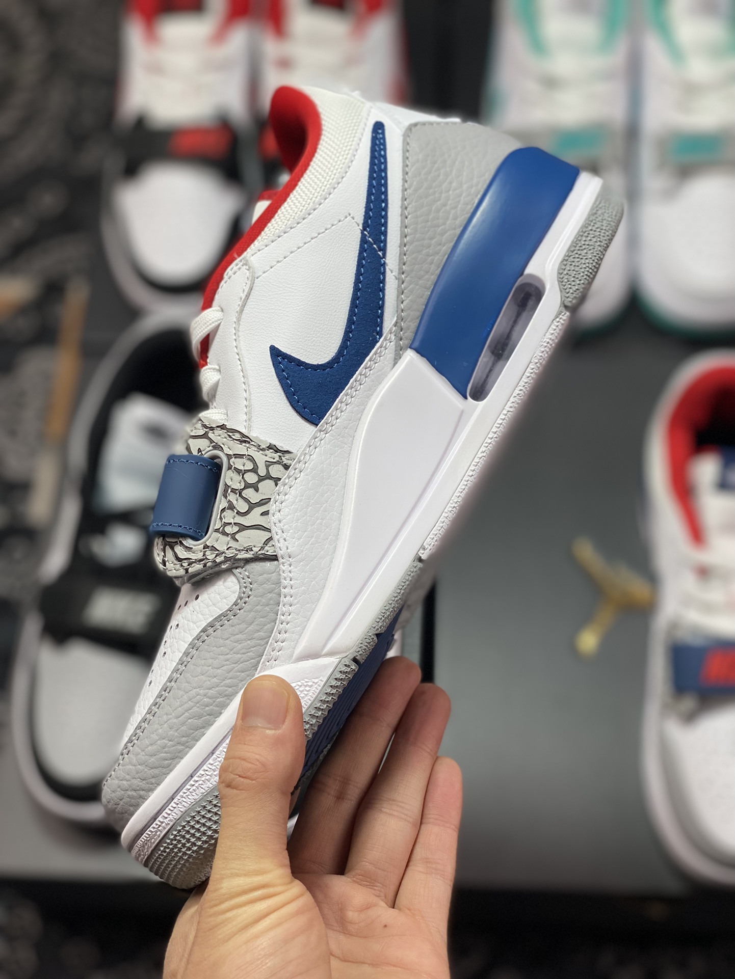 Nike Air Jordan Legacy 312 Low”White/Grey Fog/Blue/Red”乔丹最强三合一混合版本低帮CD7069-104