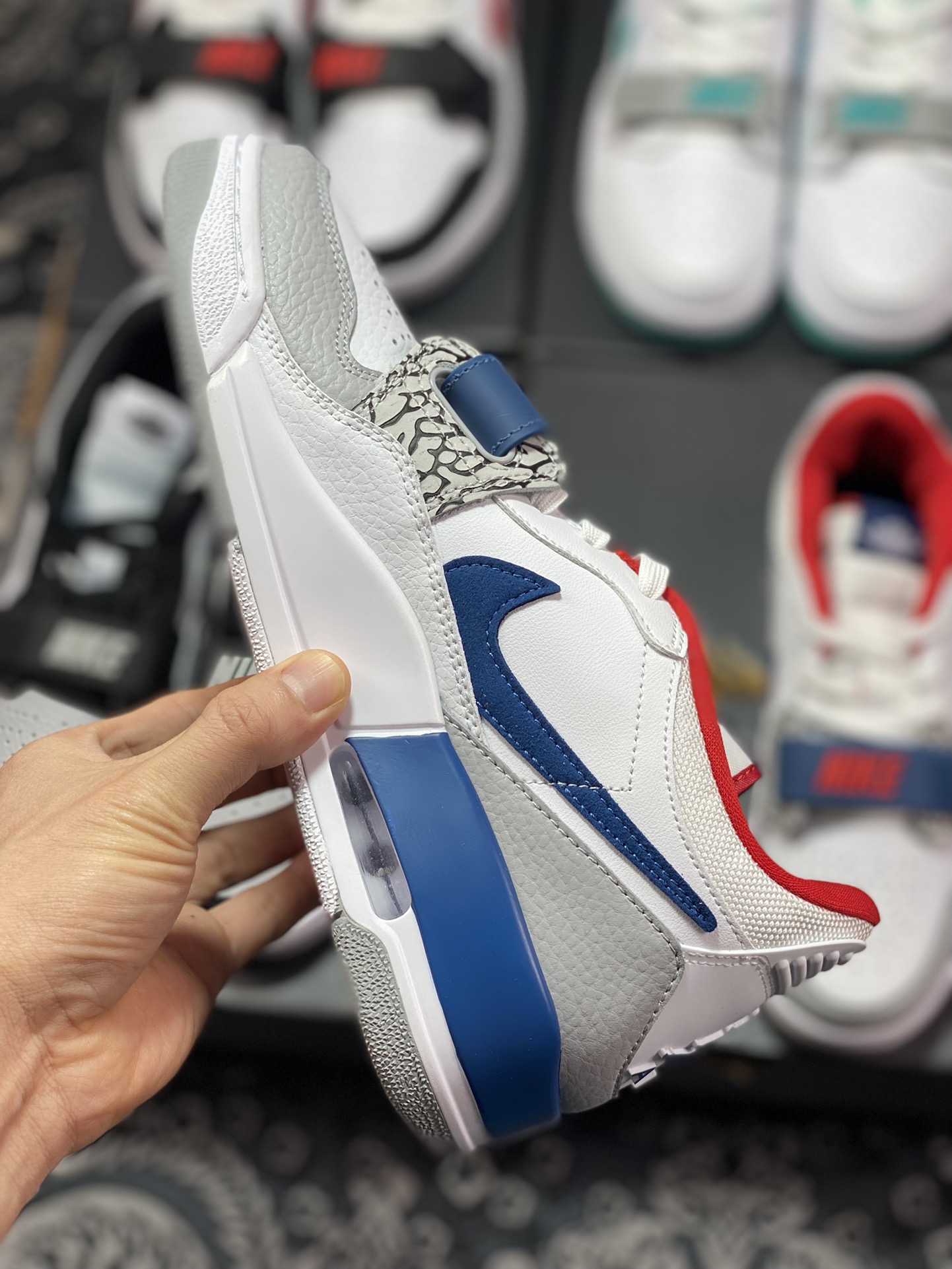 Nike Air Jordan Legacy 312 Low”White/Grey Fog/Blue/Red”乔丹最强三合一混合版本低帮CD7069-104