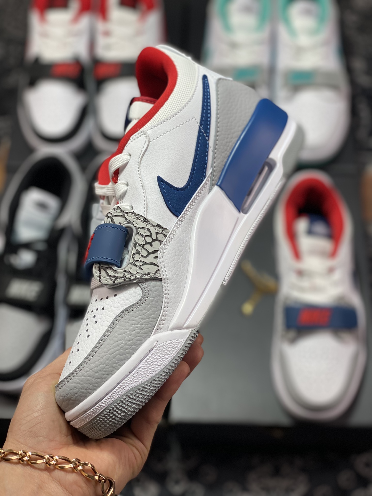 Nike Air Jordan Legacy 312 Low”White/Grey Fog/Blue/Red”乔丹最强三合一混合版本低帮CD7069-104