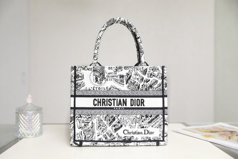 Dior Tote Bags Black White Embroidery