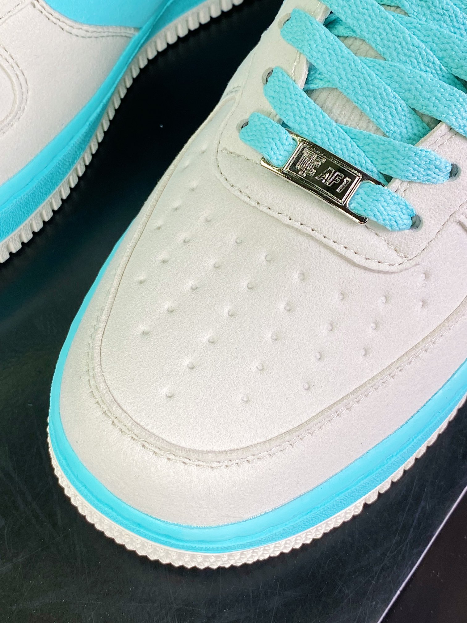 220 Tiffany & Co. x 【Nike】 Air Force 1 Low SP”Friends and Family”空军一号DZ1382-003