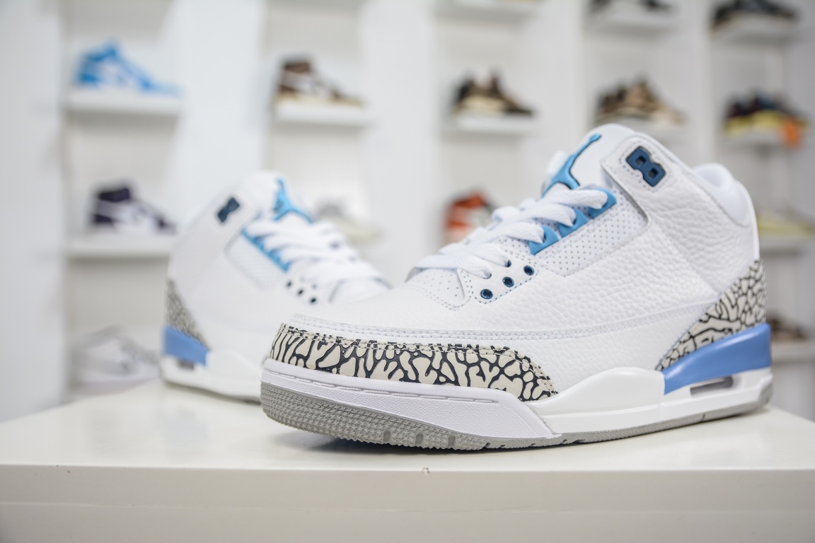 300 原装版本Air Jordan 3 Retro 北卡蓝配色 CT8532-104