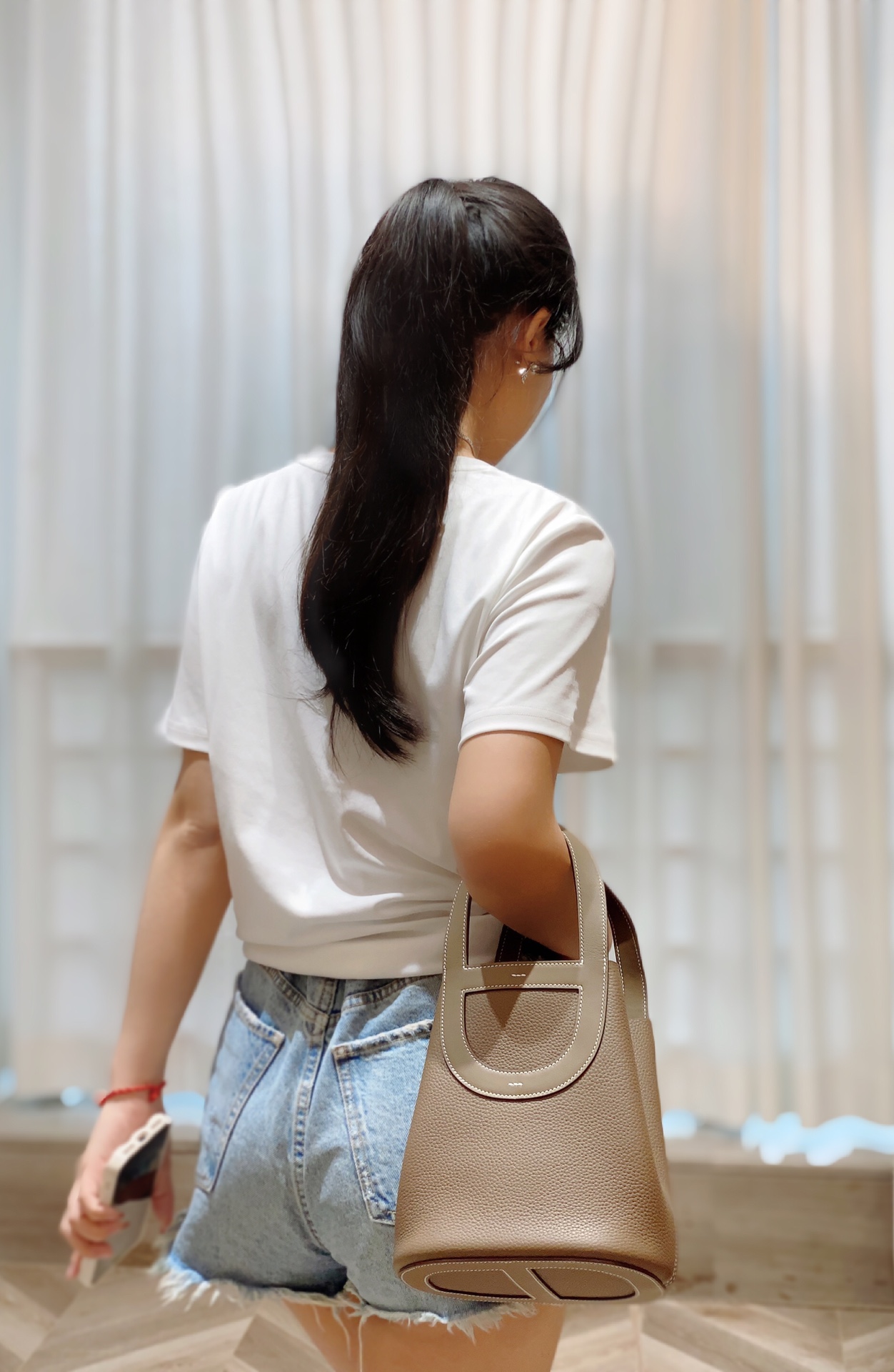 Miu Miu Classic Handcrafted Luxury Leather Shoulder Bag Ref 4