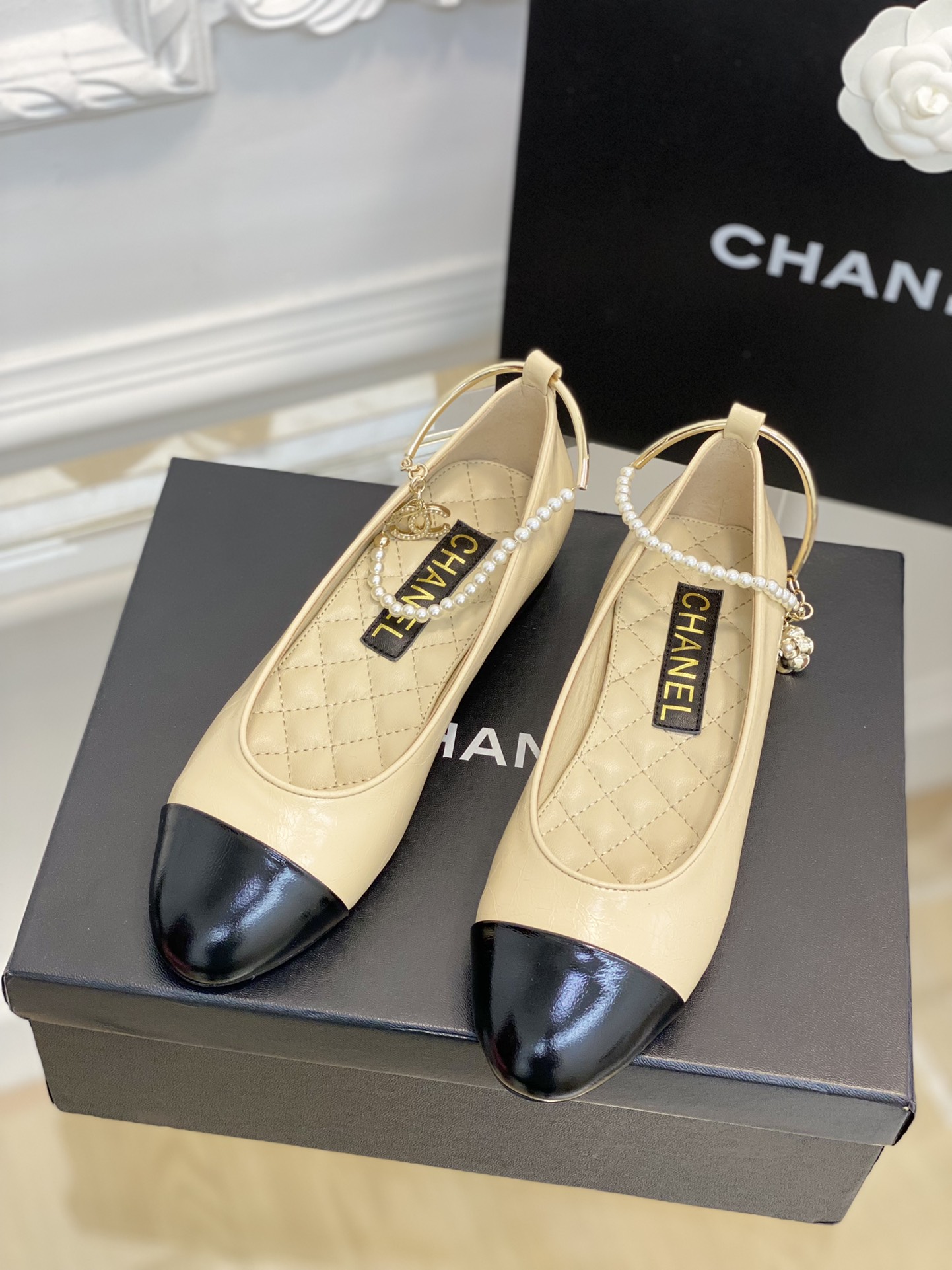 Chanel链条珍珠脚环饰物芭蕾舞单