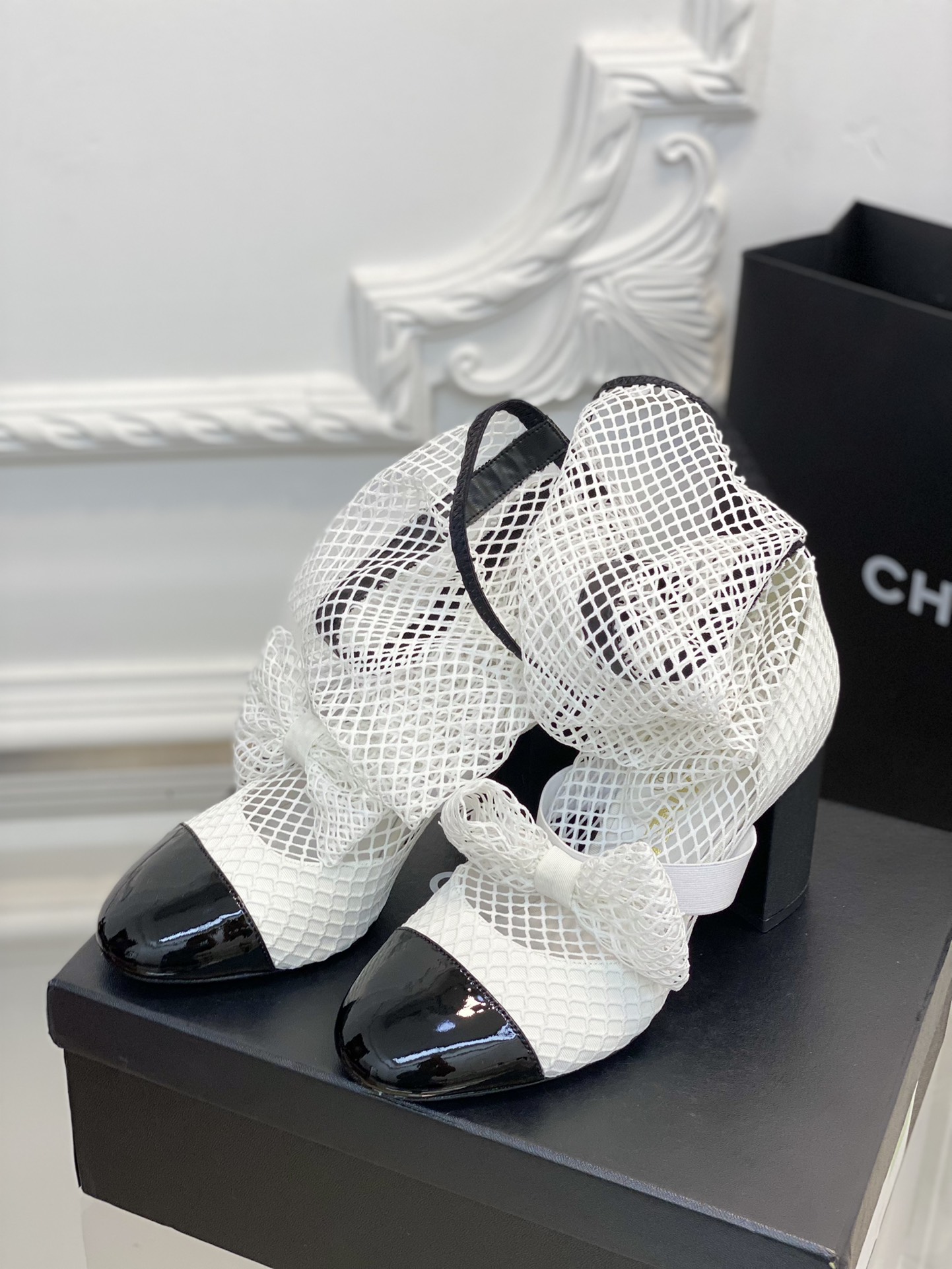 Chanel23新款网钻靴！鞋面山东
