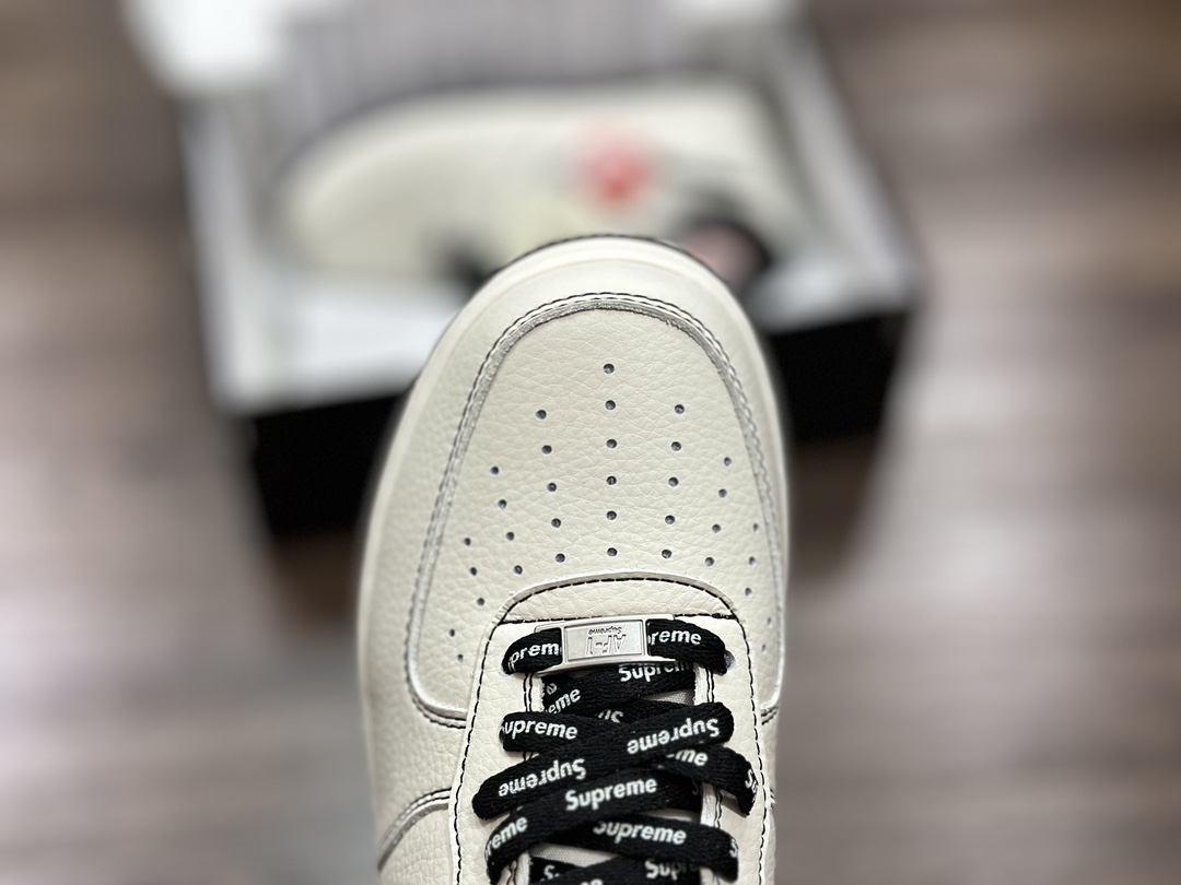 240 Nike Air Force 1 LOW 空军一号低帮运动鞋  SU0220-003