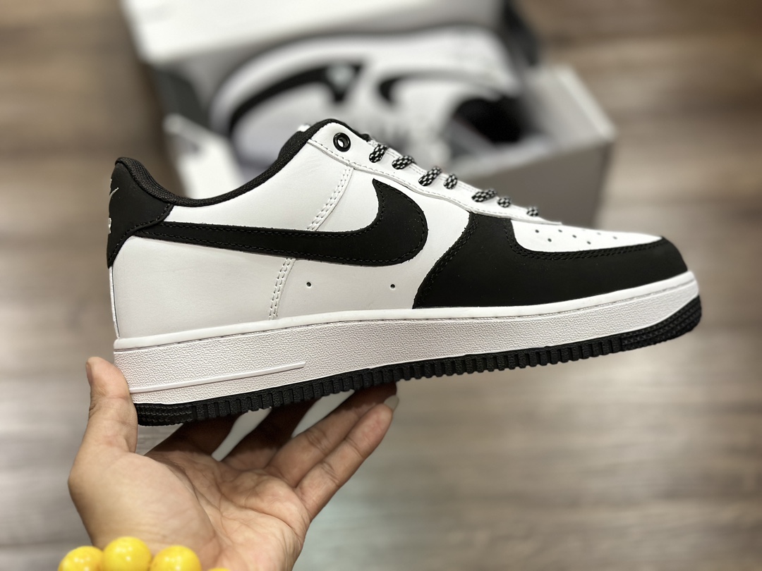 260 Nike Air Force 1 LOW 空军一号低帮运动鞋 BS9055-701