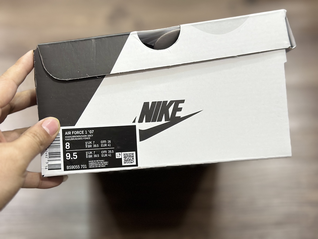 260 Nike Air Force 1 LOW 空军一号低帮运动鞋 BS9055-701