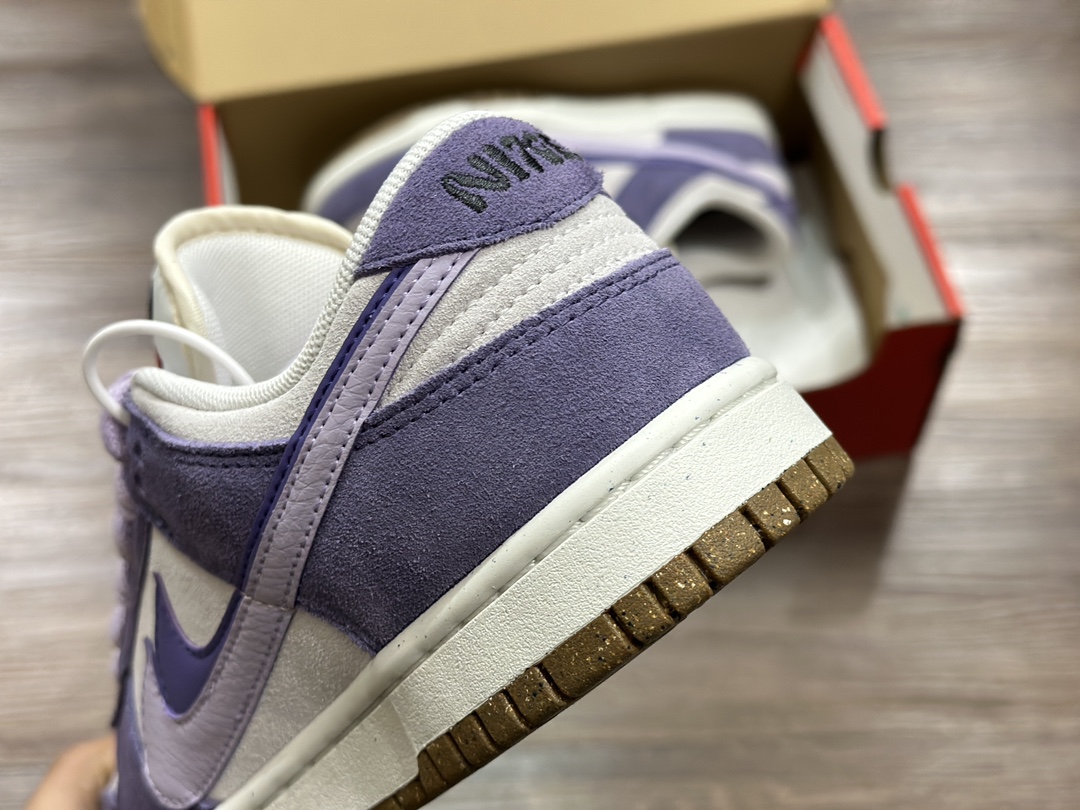 220 NIKE SB Dunk Low 低帮休闲运动鞋  DO9457-126
