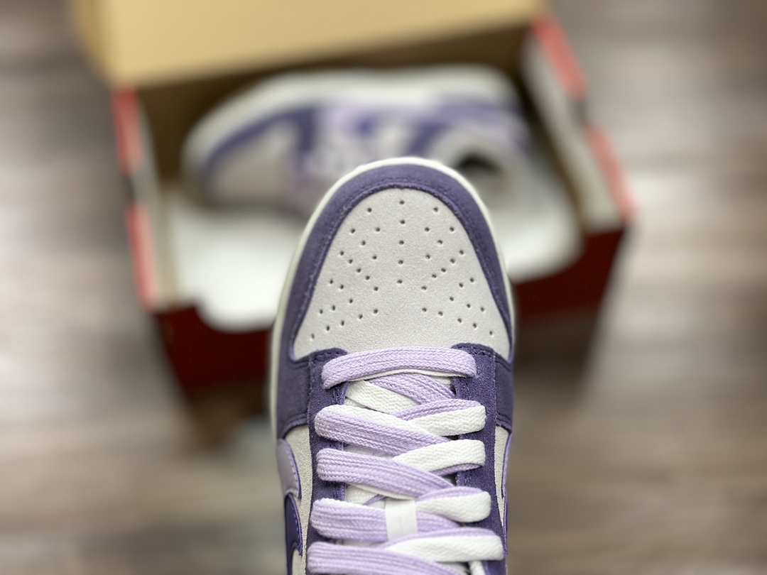 220 NIKE SB Dunk Low 低帮休闲运动鞋  DO9457-126