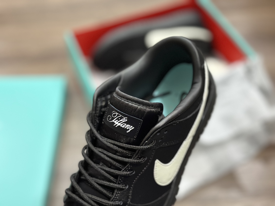 260 NIKE SB Dunk Low 低帮休闲运动鞋  DD1391-101