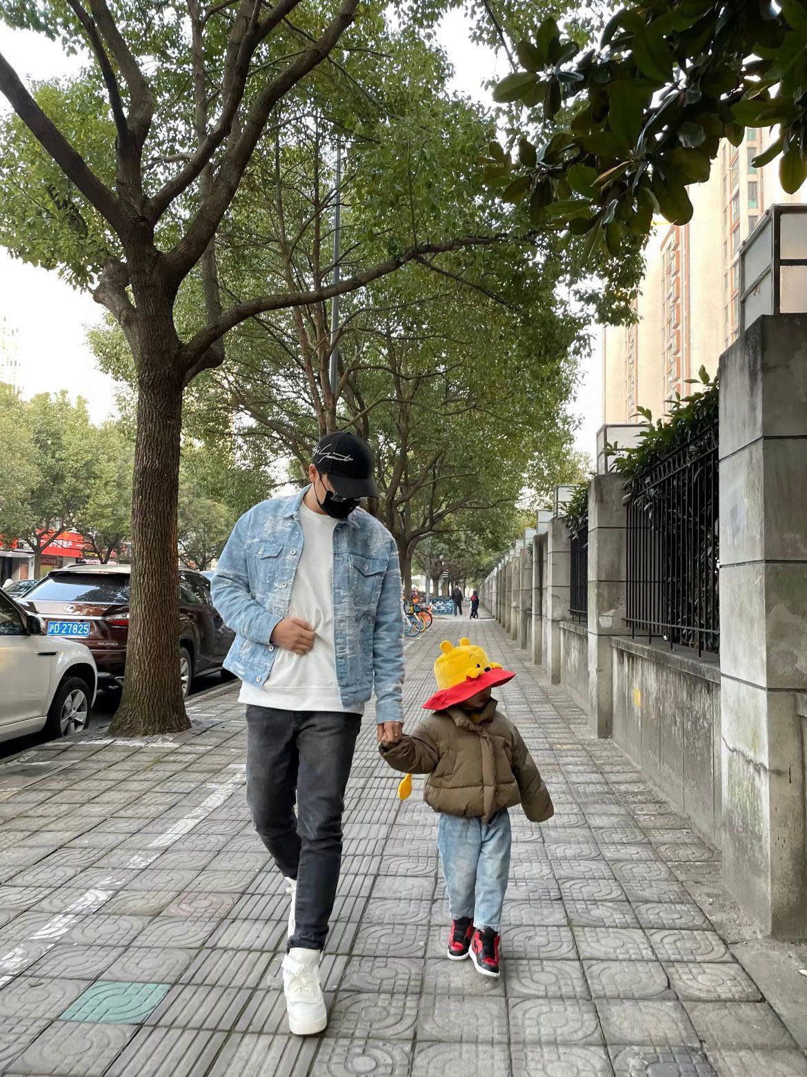 图片[7]-下单备注：乔丹1号大魔术贴 活动📣📣不同品牌，不同系列的鞋子，鞋码存在差异 一定要量下宝宝脚长 建议脚长+1～1.5cm选择相应码数-选品中心