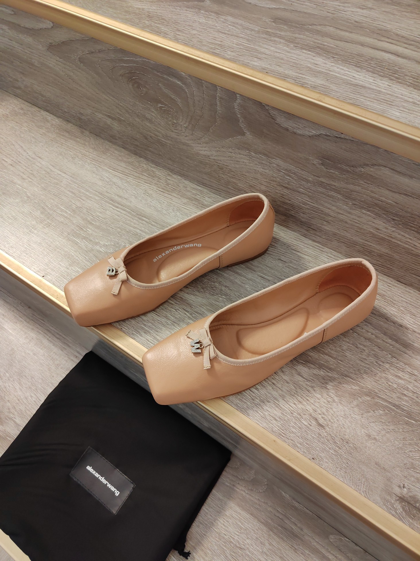 High-Quality Ballet Shoes: P700 Collection and Sheepskin Comfort in Various Sizes - 图片 2