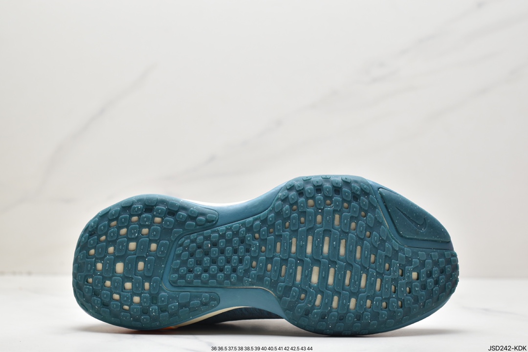 耐克NIKE ZOOMX INVINCIBLE RUN FK3 短跑马拉松系带慢跑鞋 DR2615-401