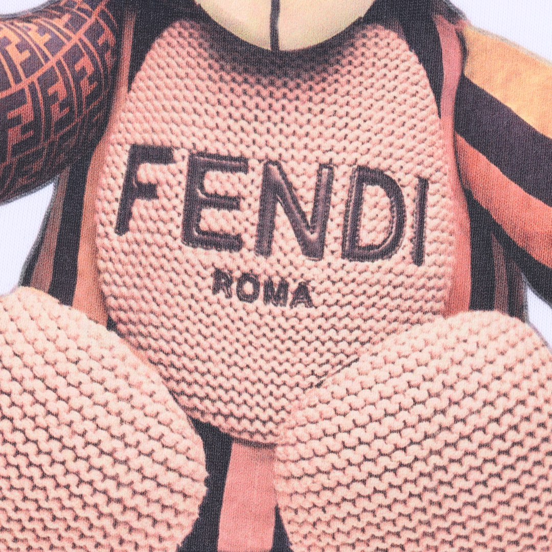 Fendi/芬迪 卡通熊满印短袖T恤