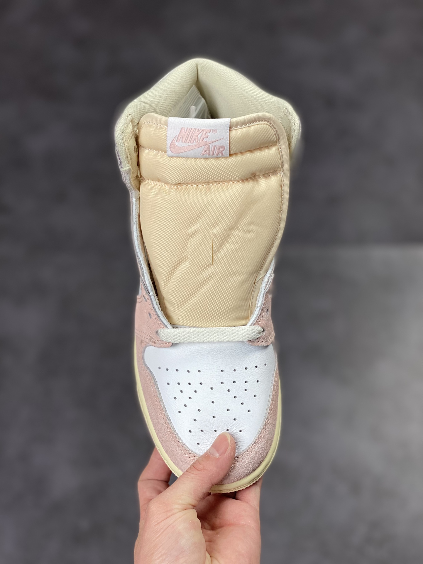 300 Air Jordan 1 High OG "Washed Pink" 水洗粉白 FD2596-600