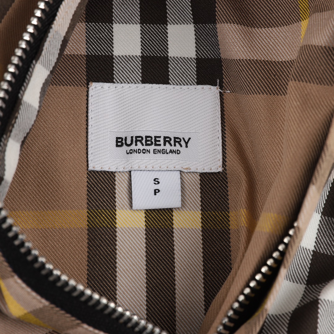 360 Burberry/巴宝莉 新款格纹双面穿拉链外套