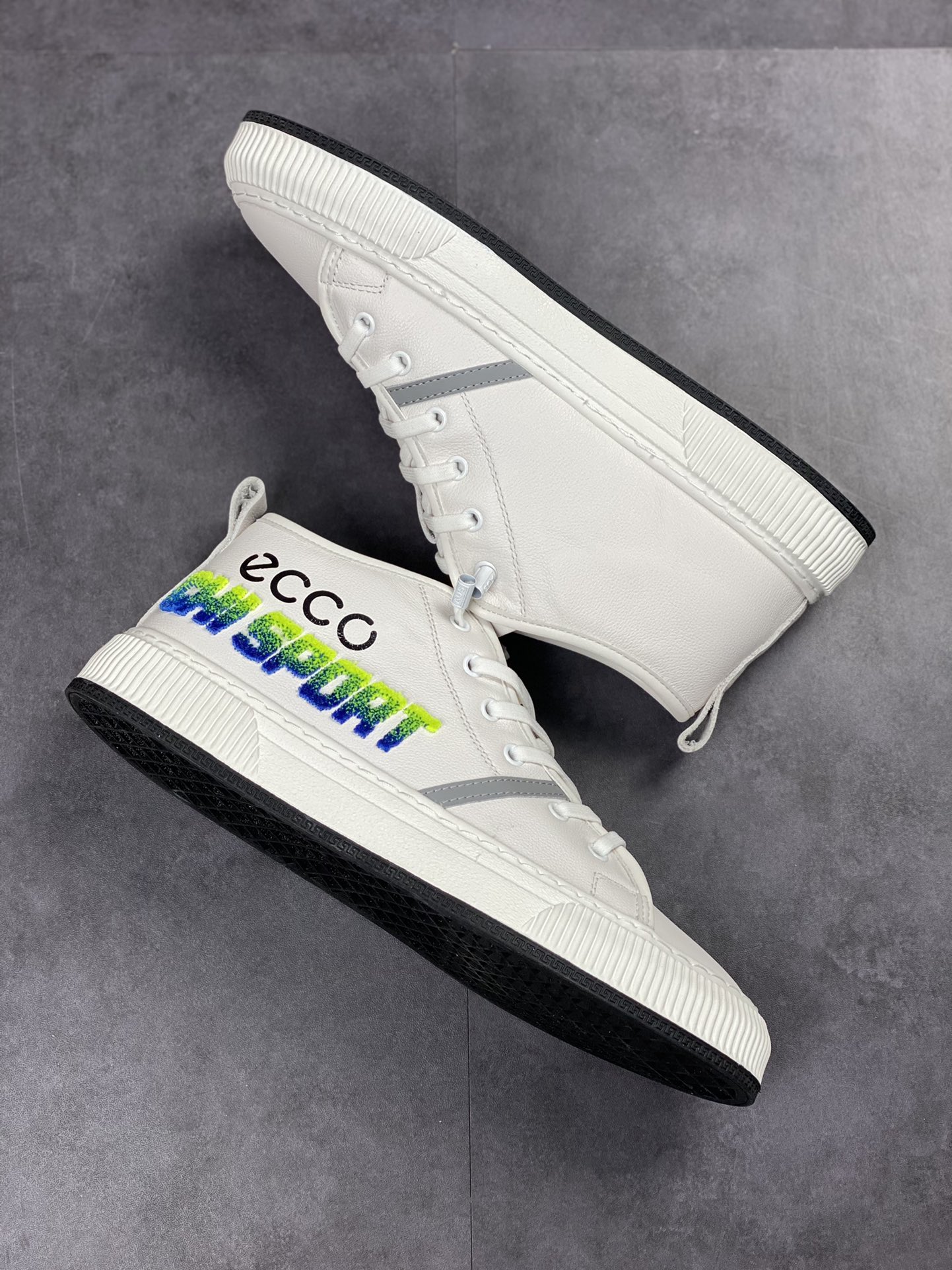 ECCO/Ecco sports running shoes/casual shoes quality