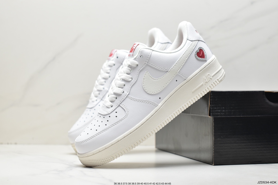 140 耐克Nike Air Force 1 Low 空军一号低帮百搭休闲运动板鞋DD7117-100