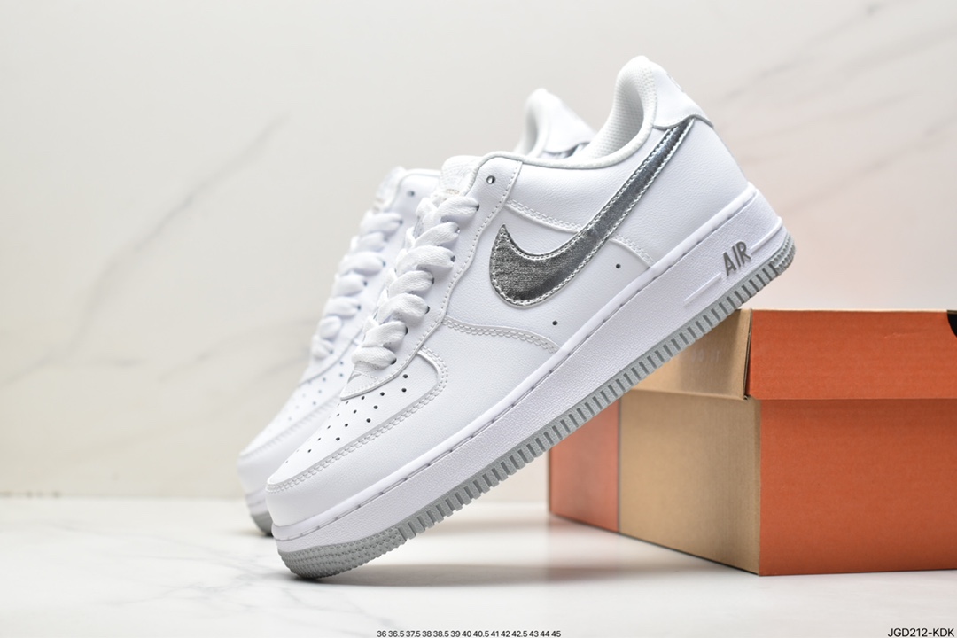 耐克Nike Air Force 1 Low 空军一号低帮百搭休闲运动板鞋DM0576-100