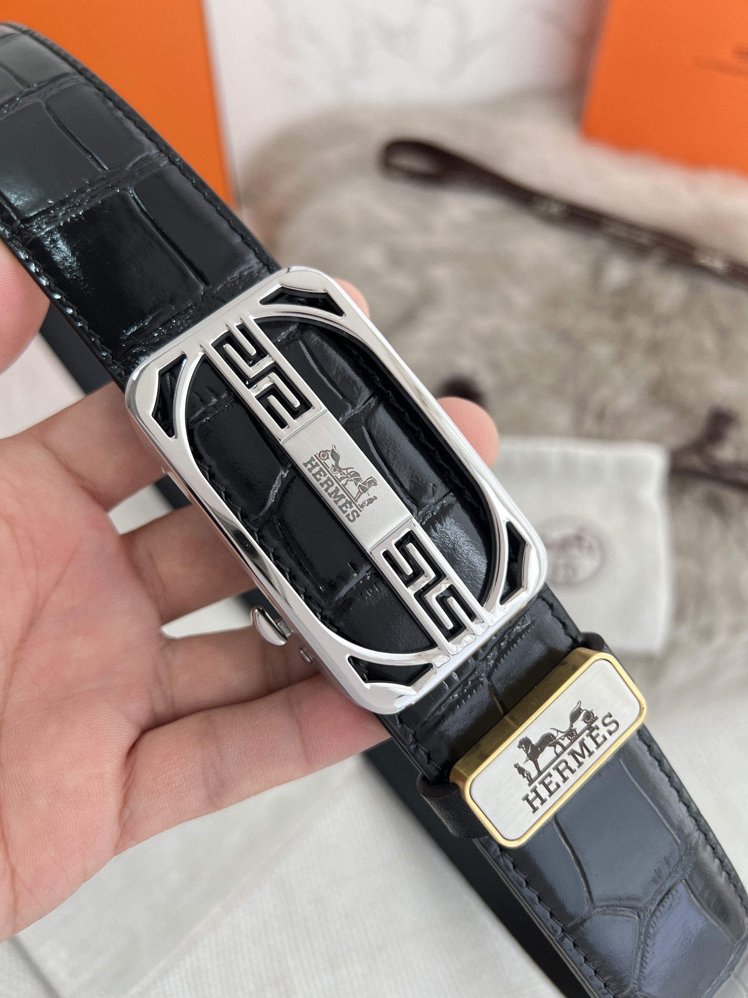 品名爱马仕.Her..mes️自动扣