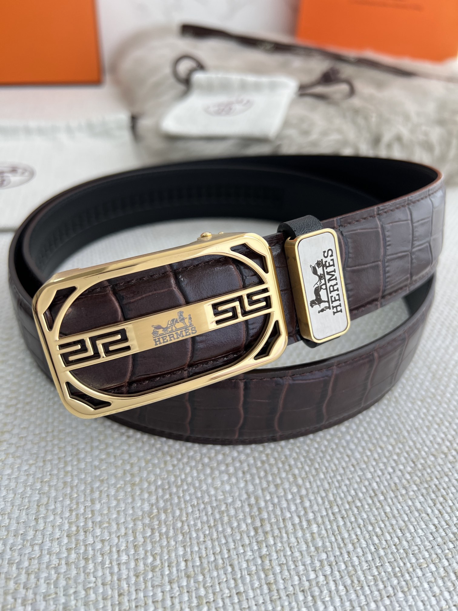 品名爱马仕.Her..mes️自动扣
