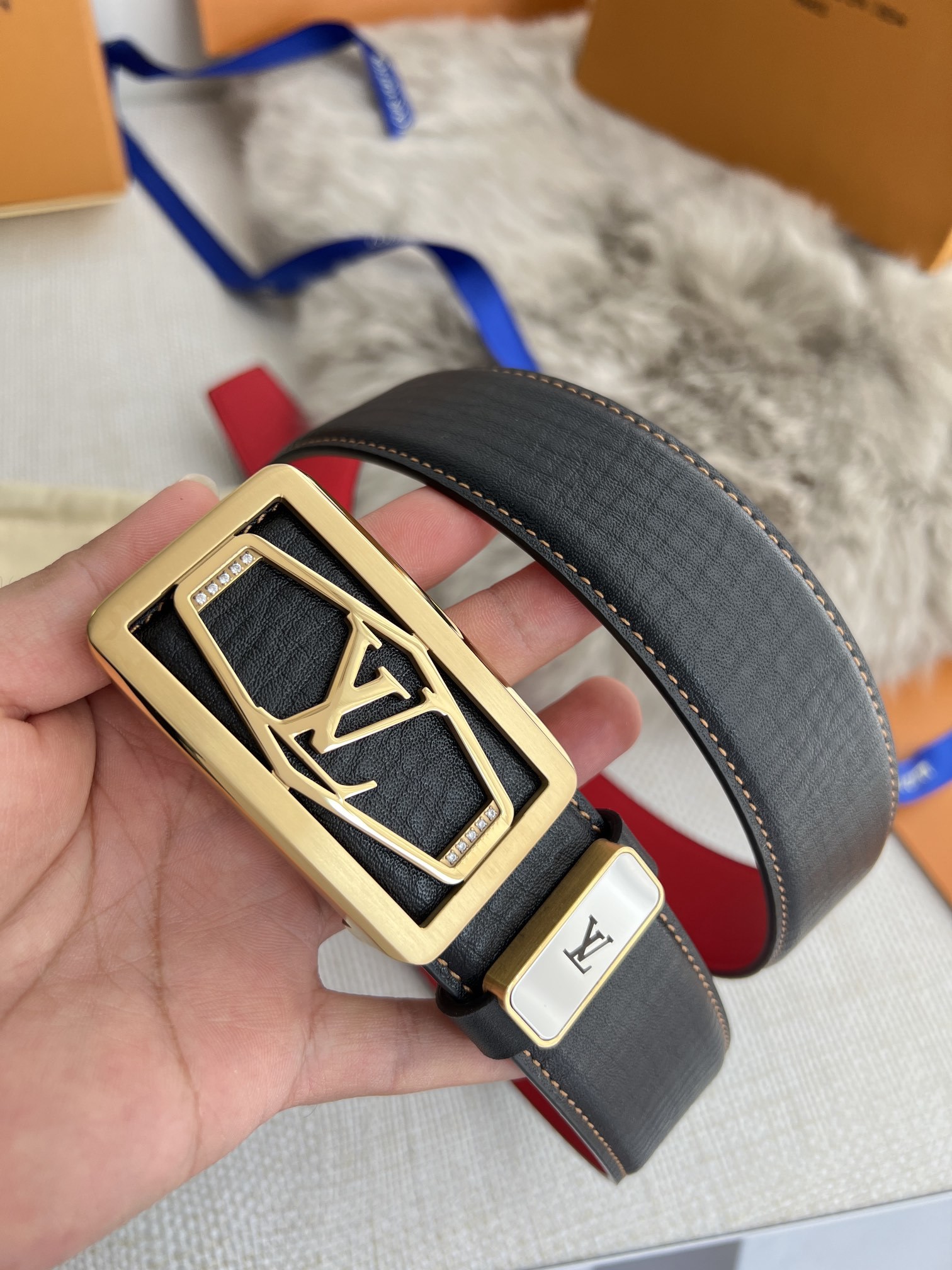 品名LV..路易..威登️腰带皮带原