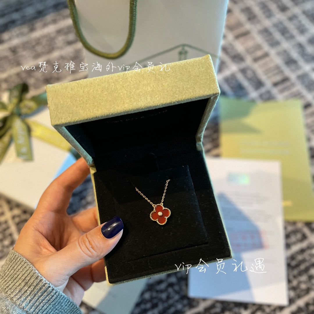 Van Cleef & Arpels vca梵克雅宝会员礼