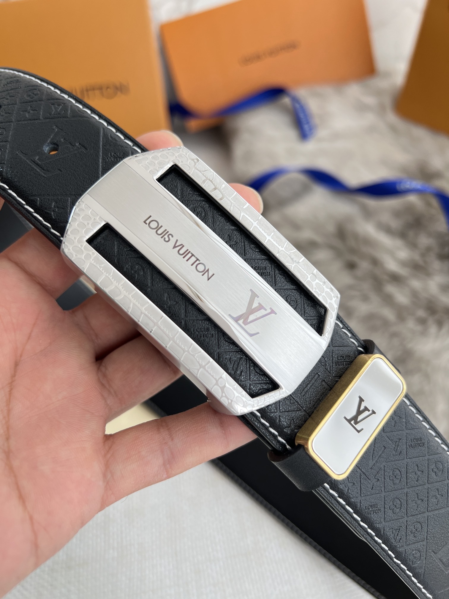 品名LV..路易..威登️腰带皮带原