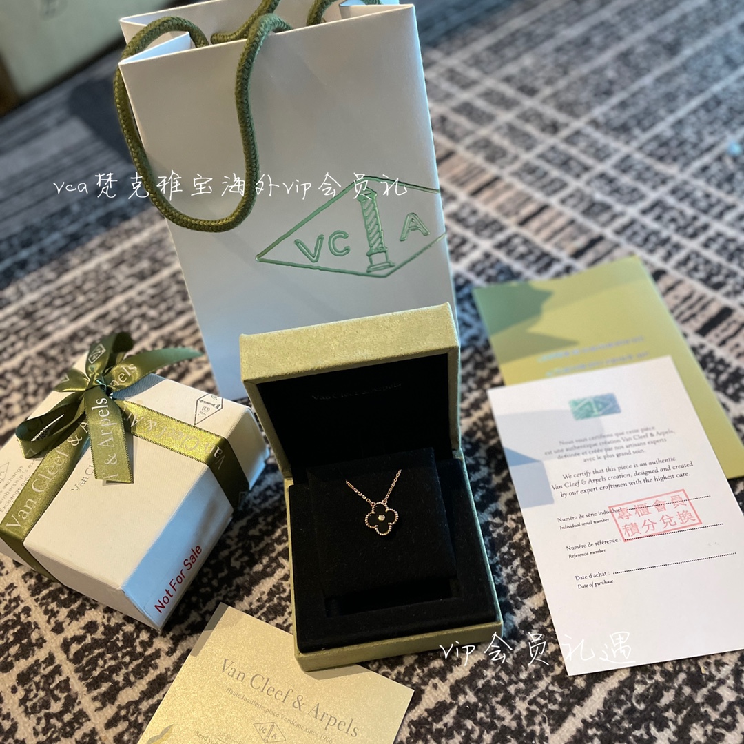 Van Cleef & Arpels vca梵克雅宝会员礼