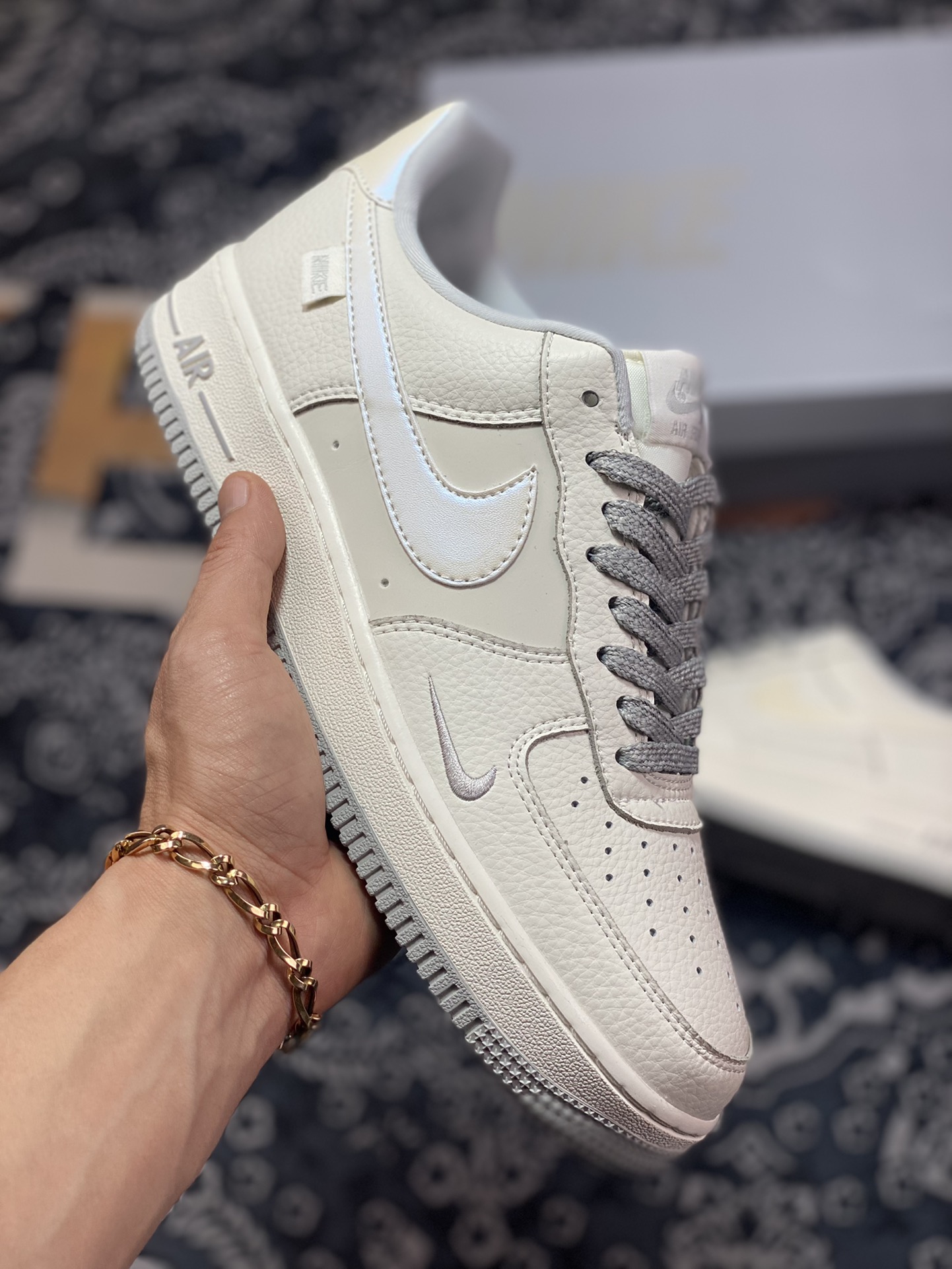 Nike Air Force 1 ’07 Low QS”Sail White/Grey Mini Swoosh”空军一号DD9915-611