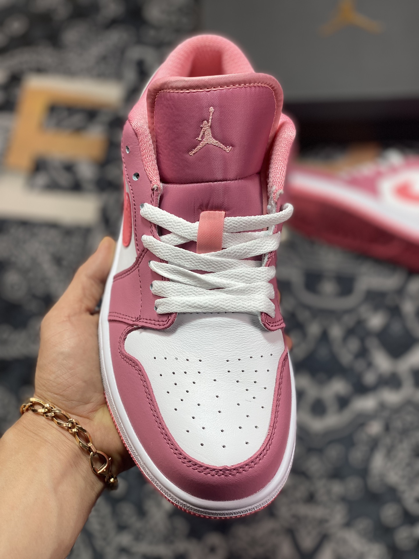 Air Jordan 1 Low 粉白 官方同步新色 553560-616