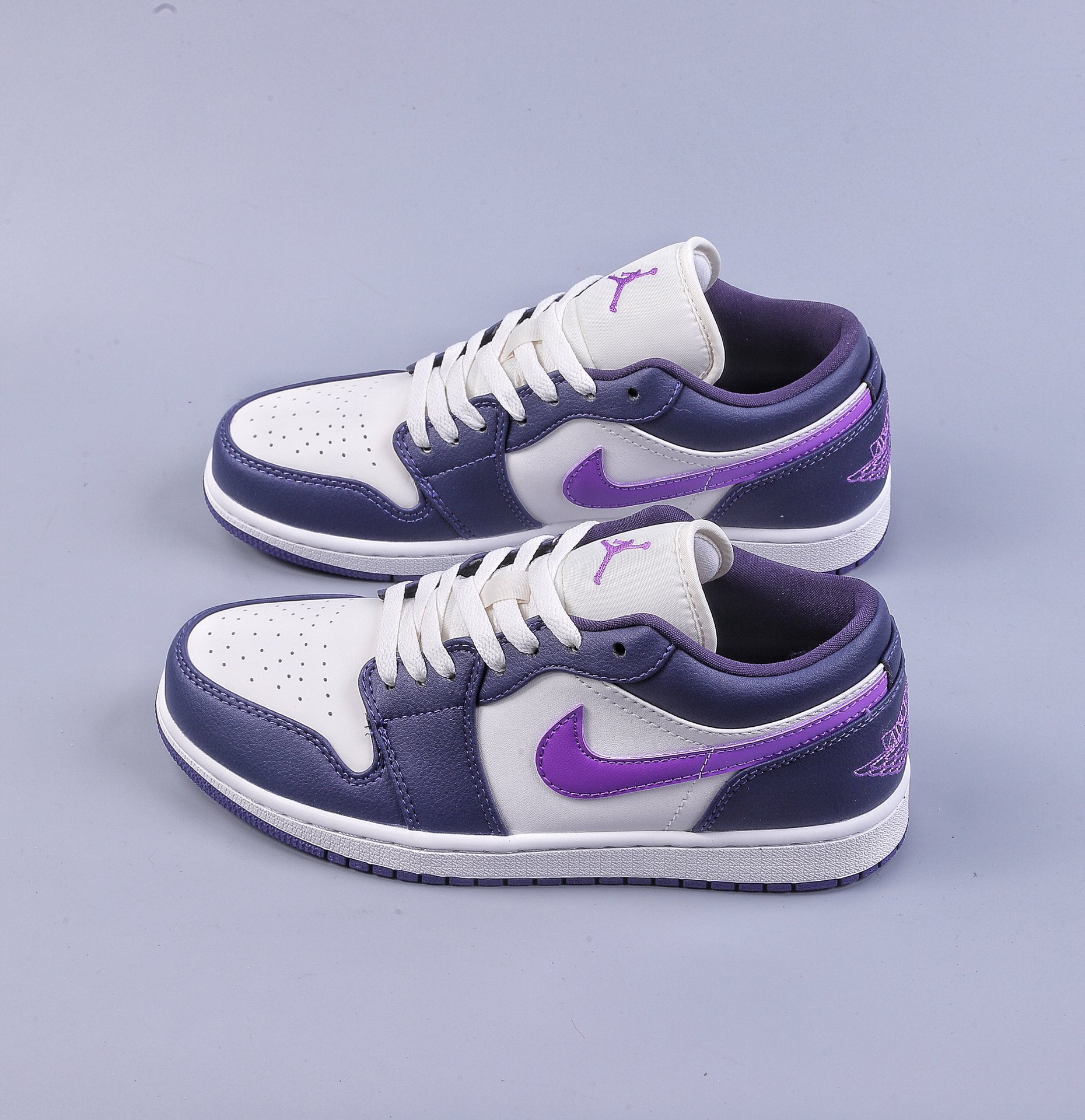200 Air Jordan 1 Low AJ1 乔1白紫色 文化低帮休闲板鞋  DC0774-502