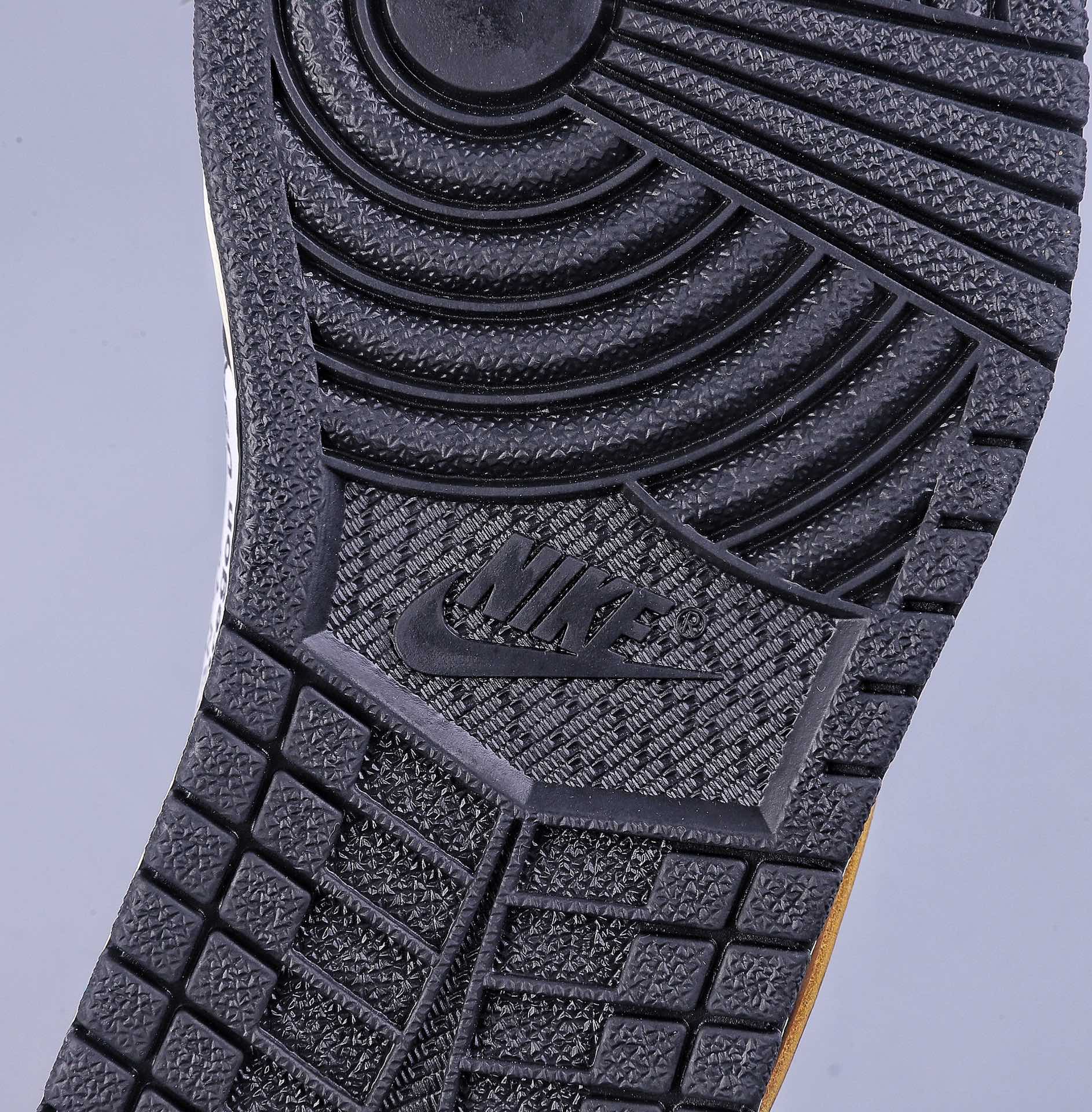 240 湖南版OWx Air Jordan 1 Low 拼接倒钩 高端定制配色 CZ0790-108