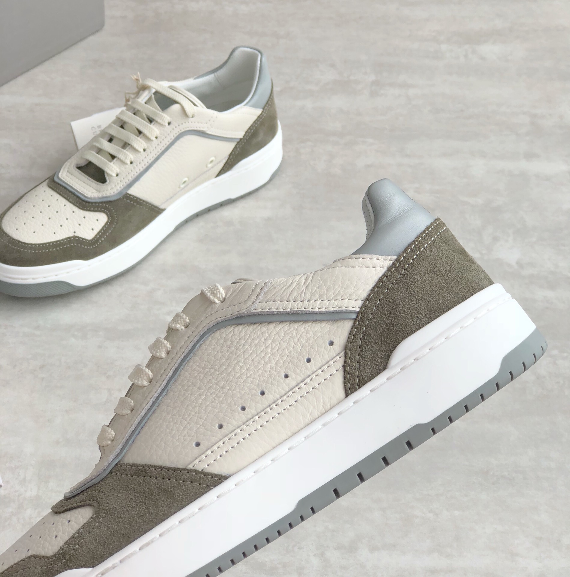 Brunello Cucinelli Primavera/Verano Nuevo Bloqueo de Color Tablero Deportivo Zapatos de Hombre ¡Este