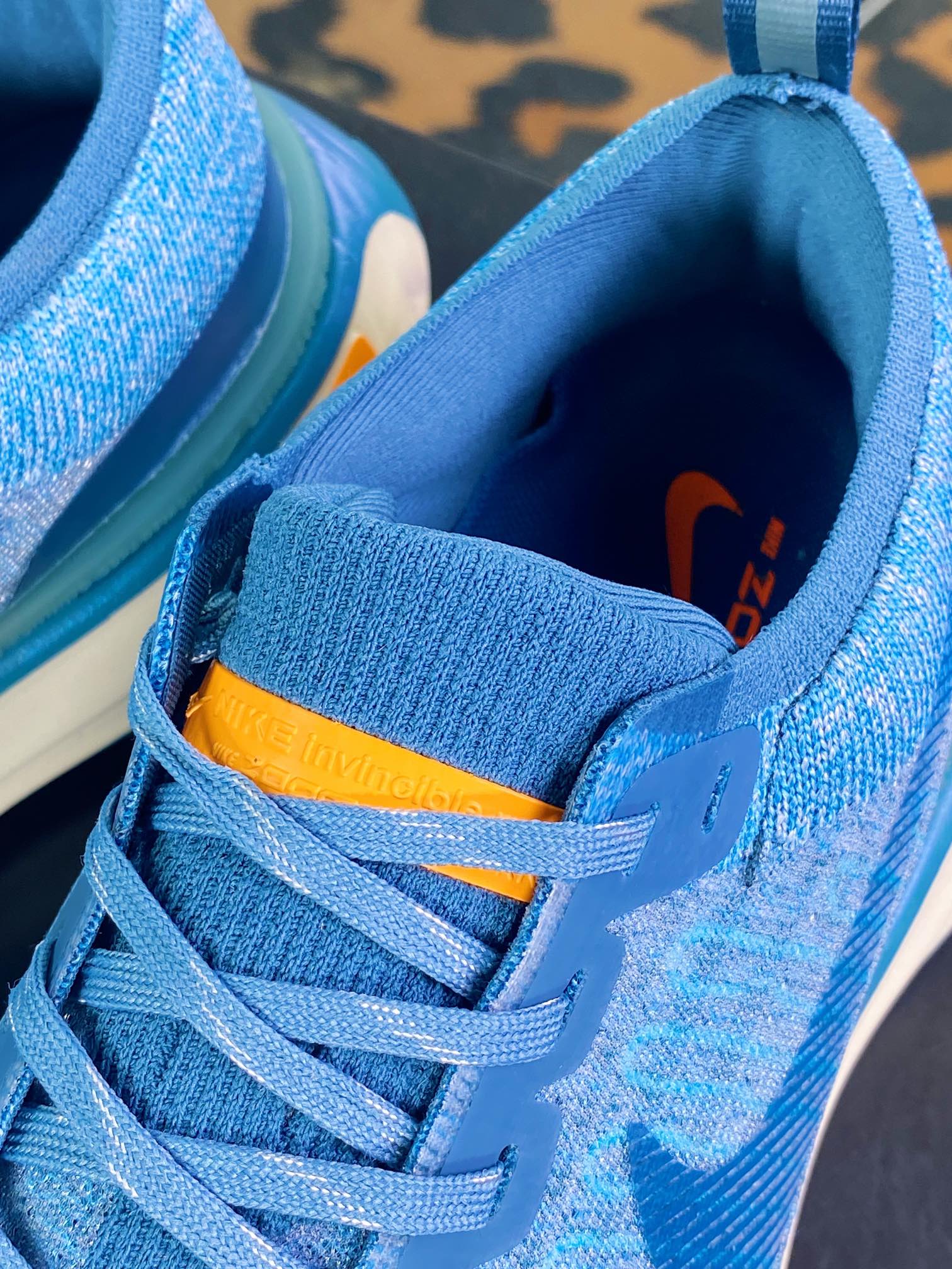 220  ZoomX Invincible Run Flyknit 3"Peacock Blue/Orange"不可战胜“针织孔雀蓝橙”DR2615-401