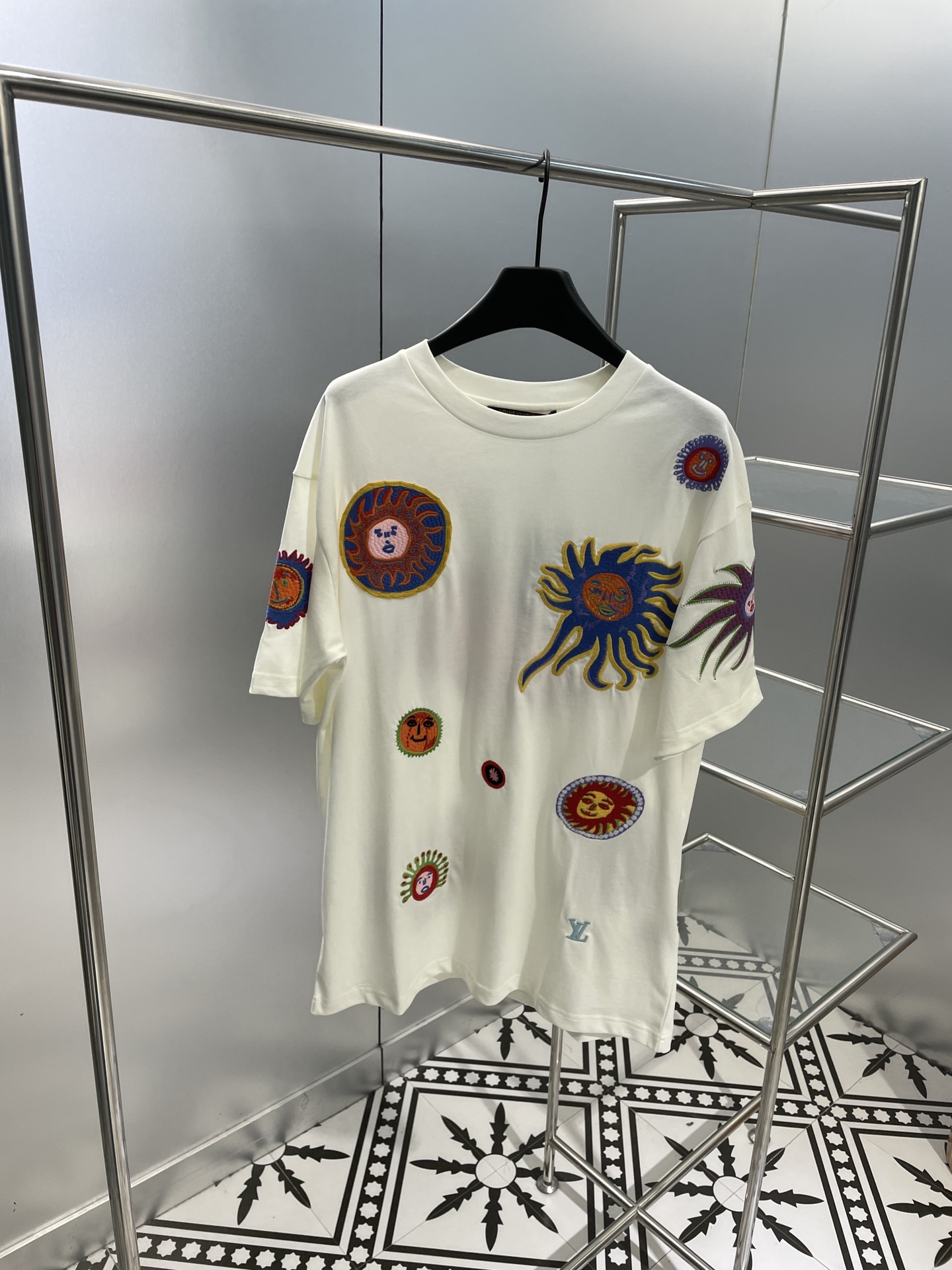 Louis Vuitton Clothing T-Shirt White Embroidery Unisex Spring Collection
