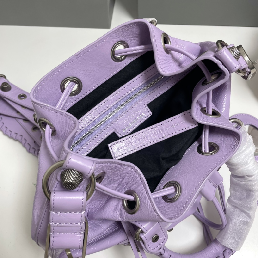 Balenciaga Classic Handcrafted Luxury Leather Shoulder Bag Ref 9