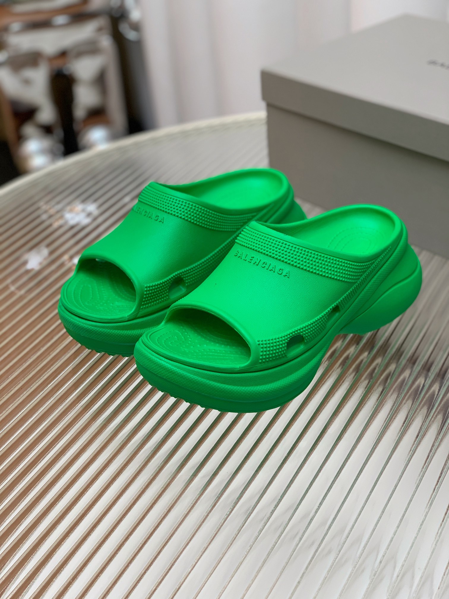 BalenciagaxCrocs联名