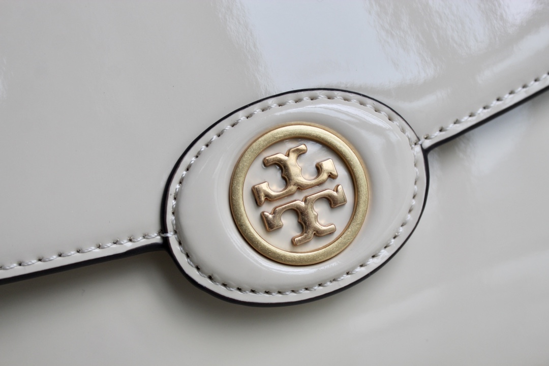 Tory Burch ～Tory Burch新款邮差盖头包