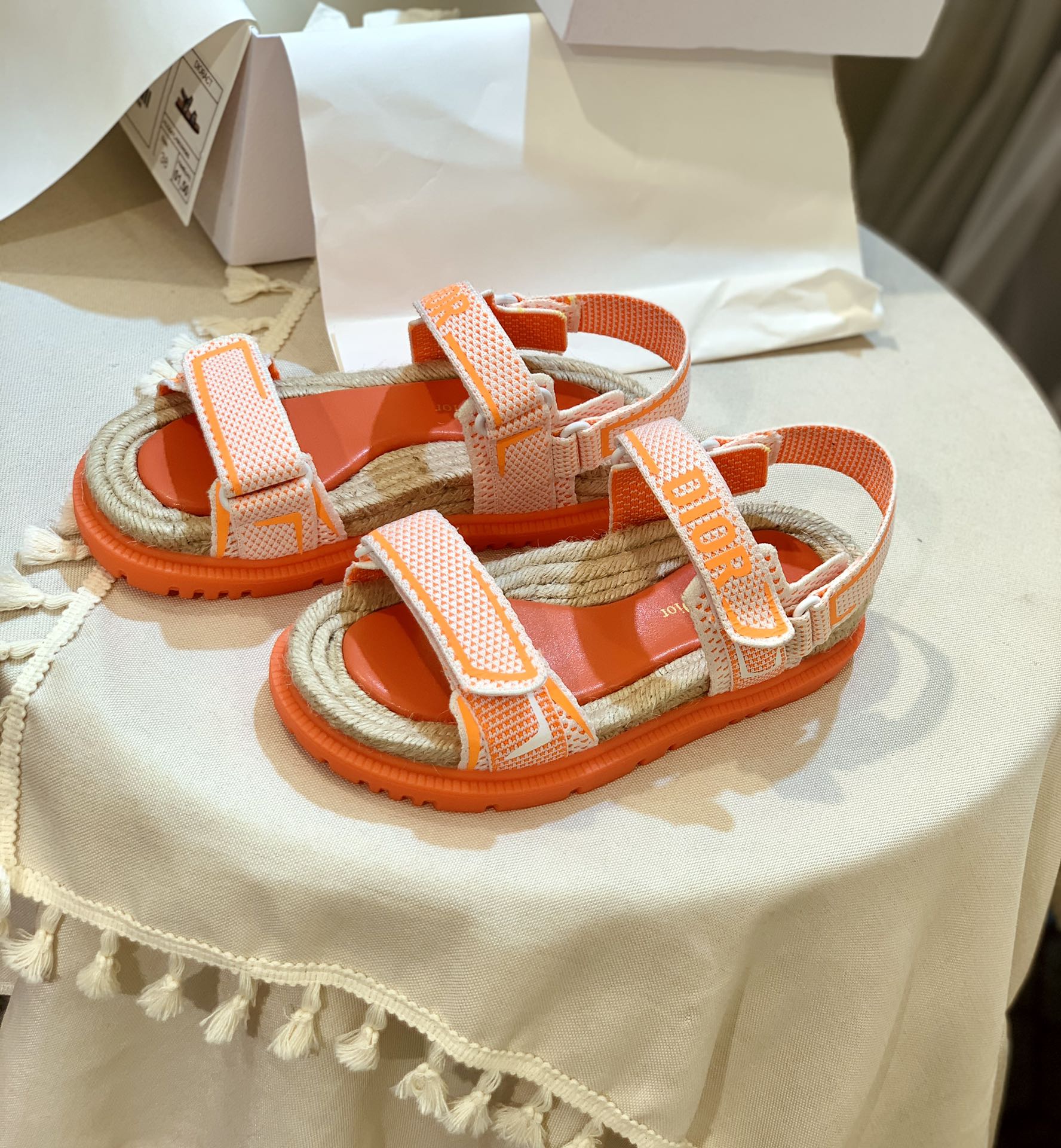 [amor] los últimos modelos de tejido de Dior en nombre del nivel de compra ---- muy explosivo un Dio