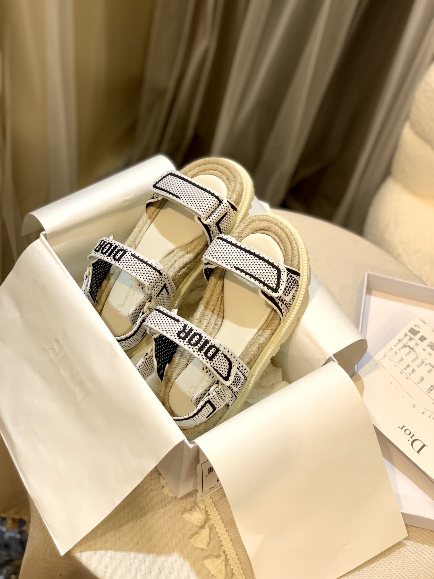 [amor] los últimos modelos de tejido de Dior en nombre del nivel de compra ---- muy explosivo un Dio