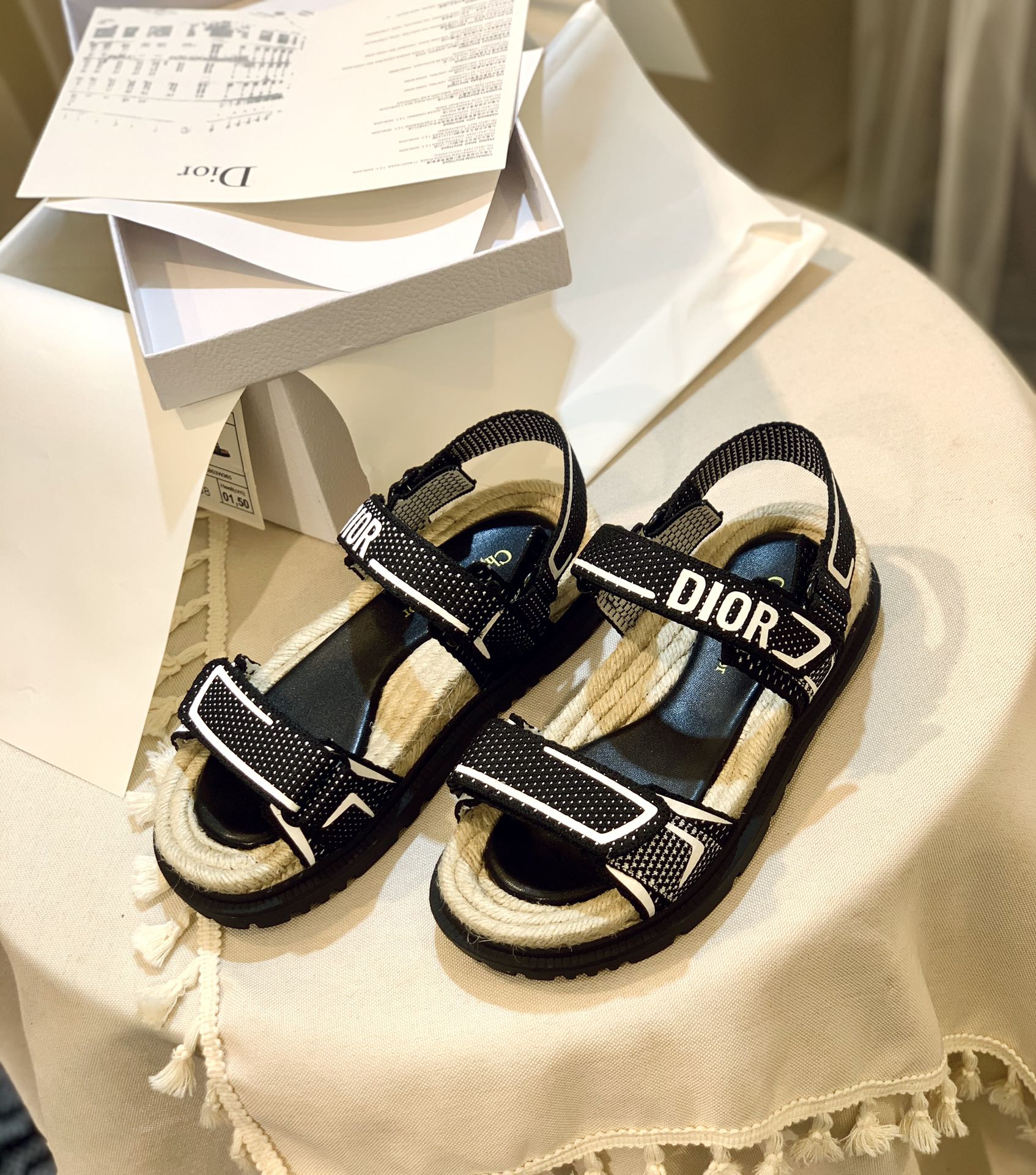 [amor] los últimos modelos de tejido de Dior en nombre del nivel de compra ---- muy explosivo un Dio